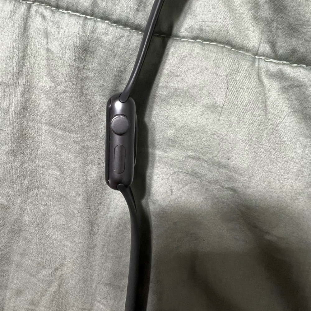 Apple Watch - Picture 7 of 9